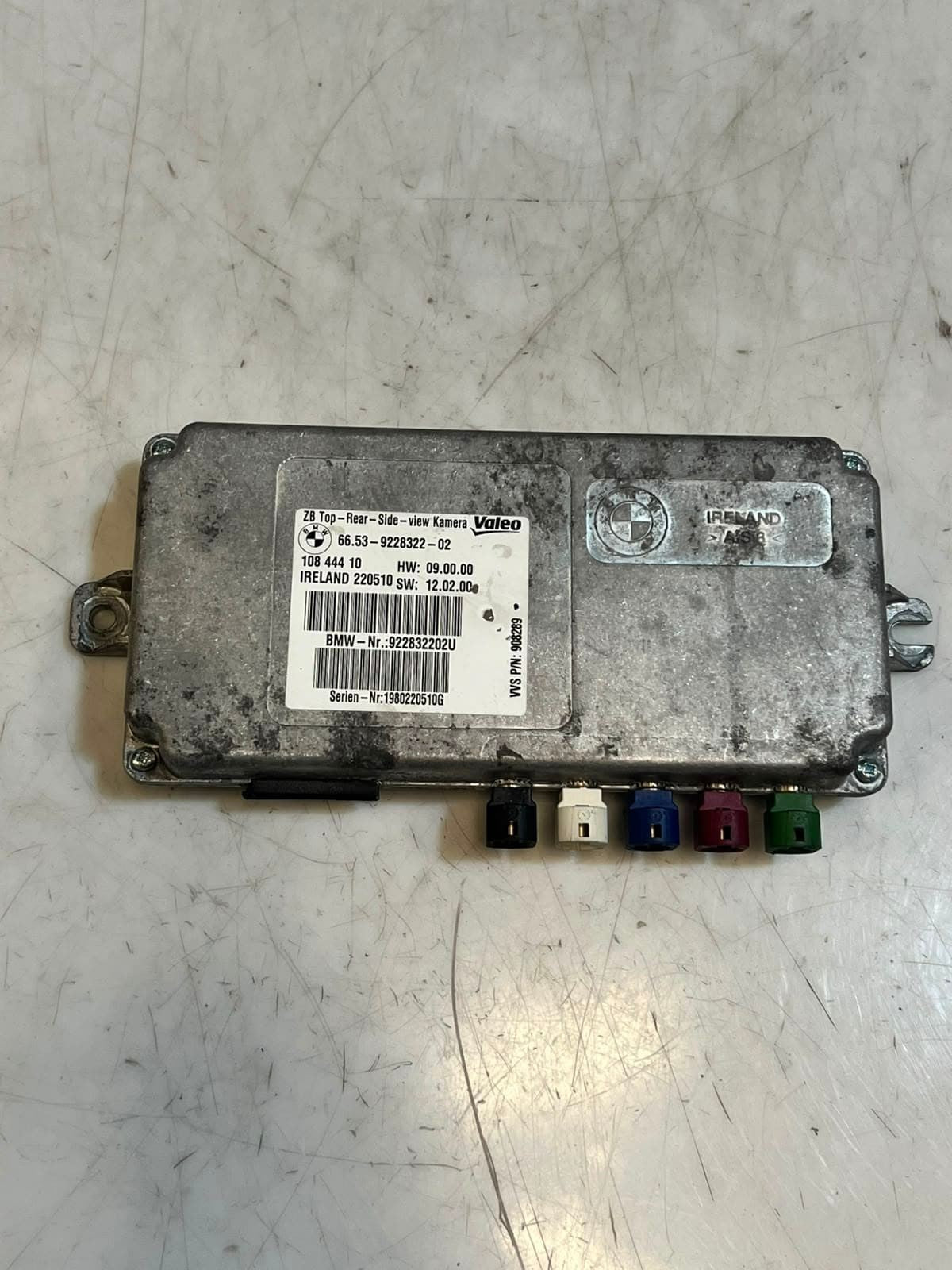 2011-2016 BMW 550i F10, F12 650i, F01 740Li Camera Control Module 9228322