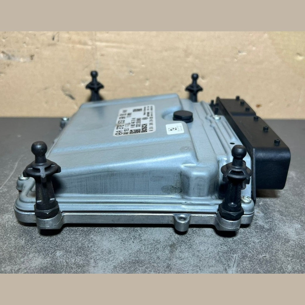 06-09 Mercedes W211 CLK Motorsteuergerät ECM ECU A272 1536091 OEM