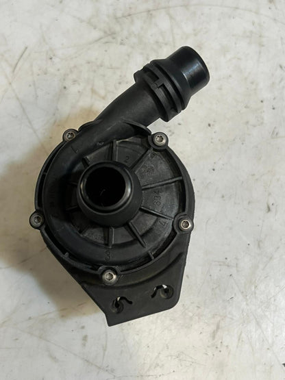 2016-2018 BMW 330e 3' F30 2.0 Hybrid Petrol Auxiliary Water Pump 8638239 OEM