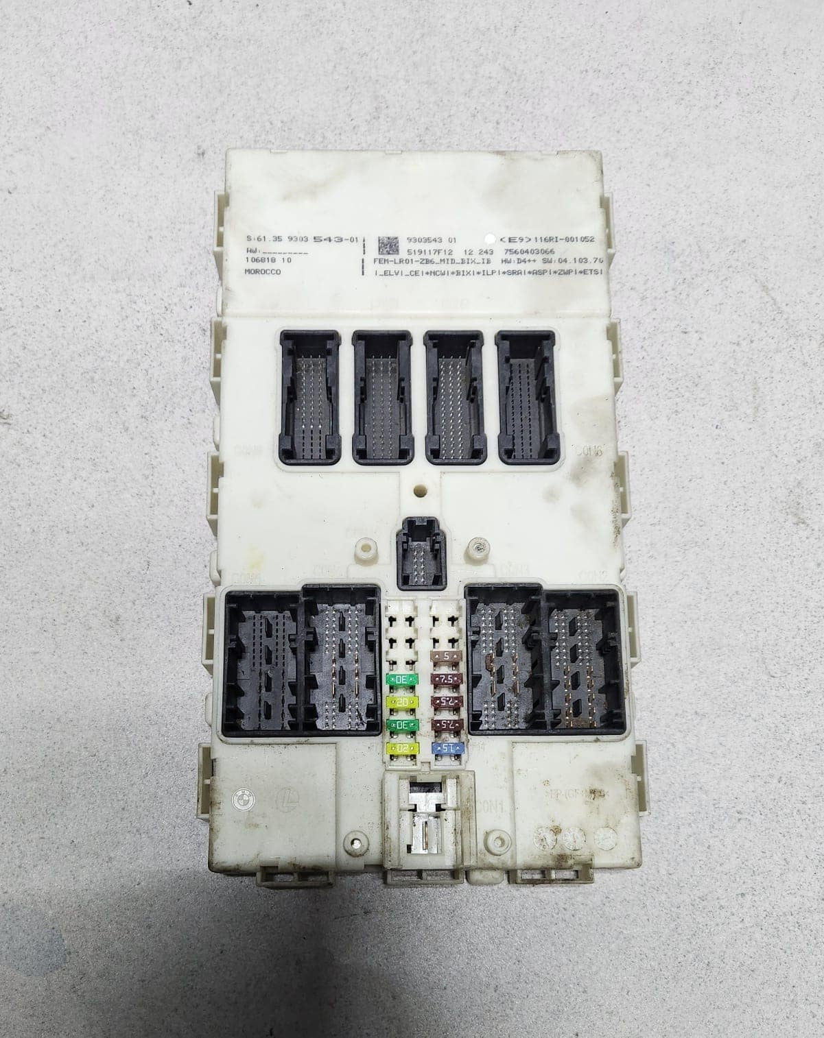2012-2016 BMW 3 Series 320i 328i Front Body Control Module BCM 9303543