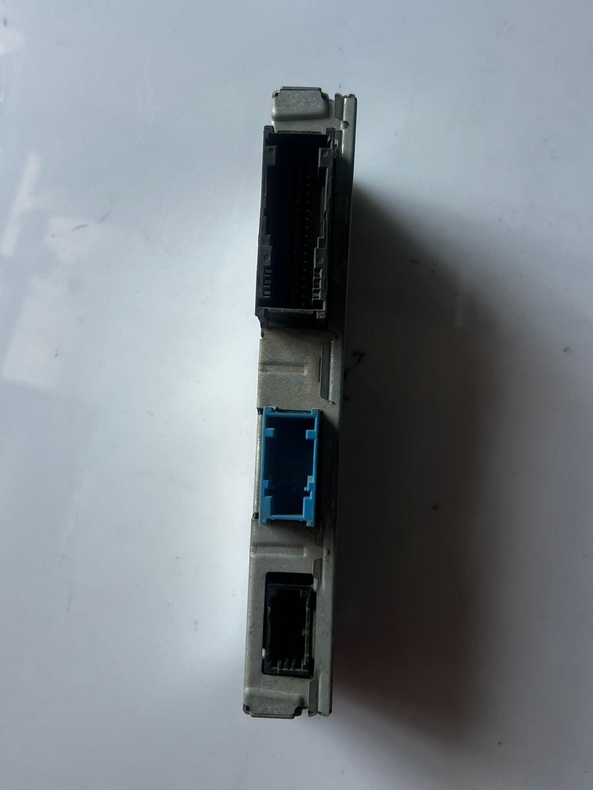 2009-2013 BMW 750i Central Gateway Module 9219318 7 Series F01 F02