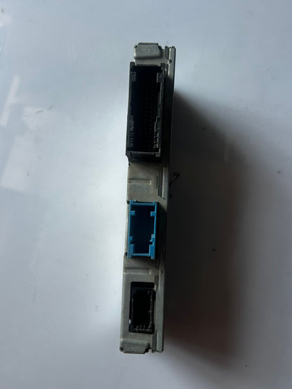 2009-2013 BMW 750i Central Gateway Module 9219318 7 Series F01 F02