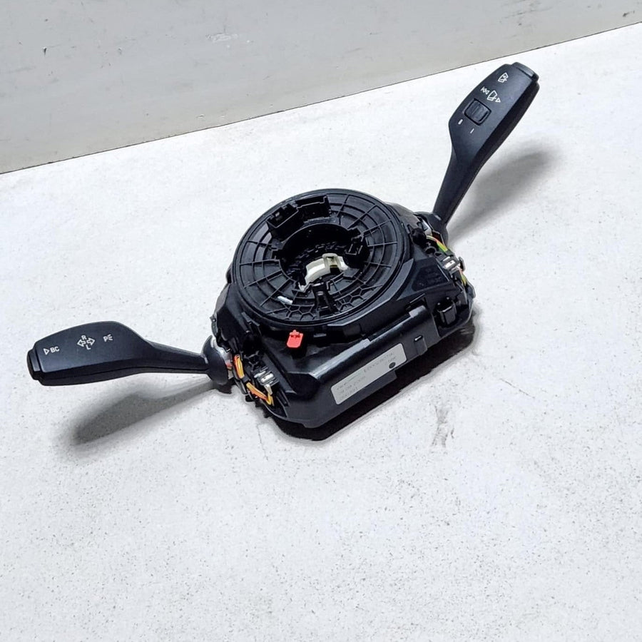2010 BMW 750Li Steering Column Switch Assembly 9220835 F01 F07 F10 F11