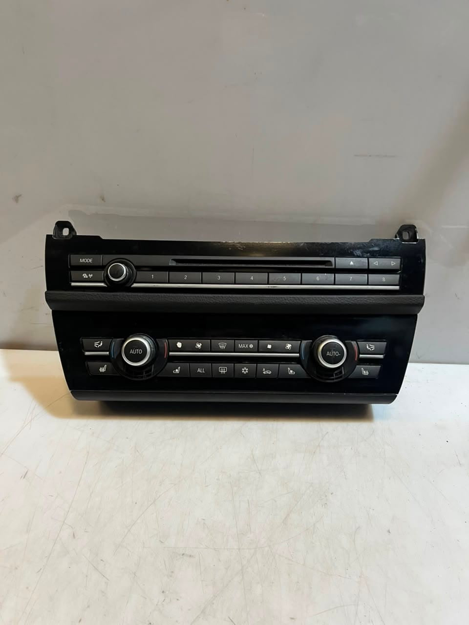 2011-2012 BMW 5 Series F10 F11 535i A/C Climate Control Unit 9263745 OEM