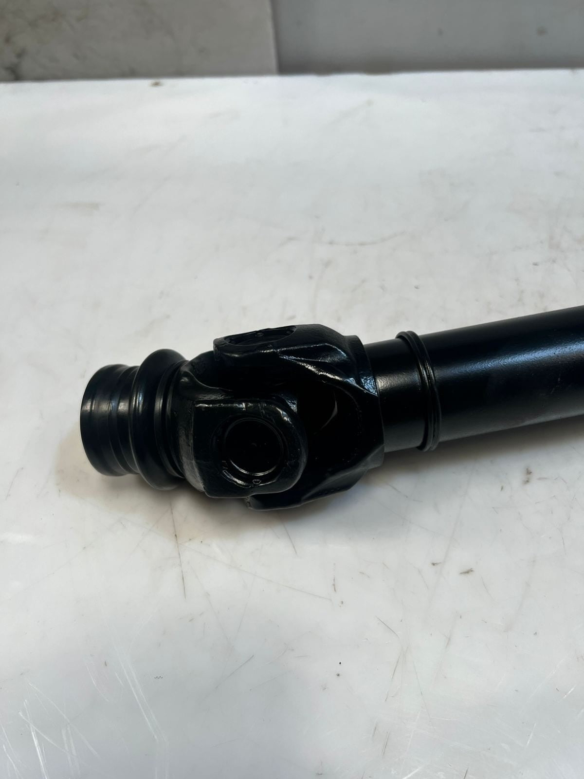 Genuine 2008-2019 BMW X5 F15 F16 F85 F86 E70 E71 Front Drive shaft 8605866 OEM