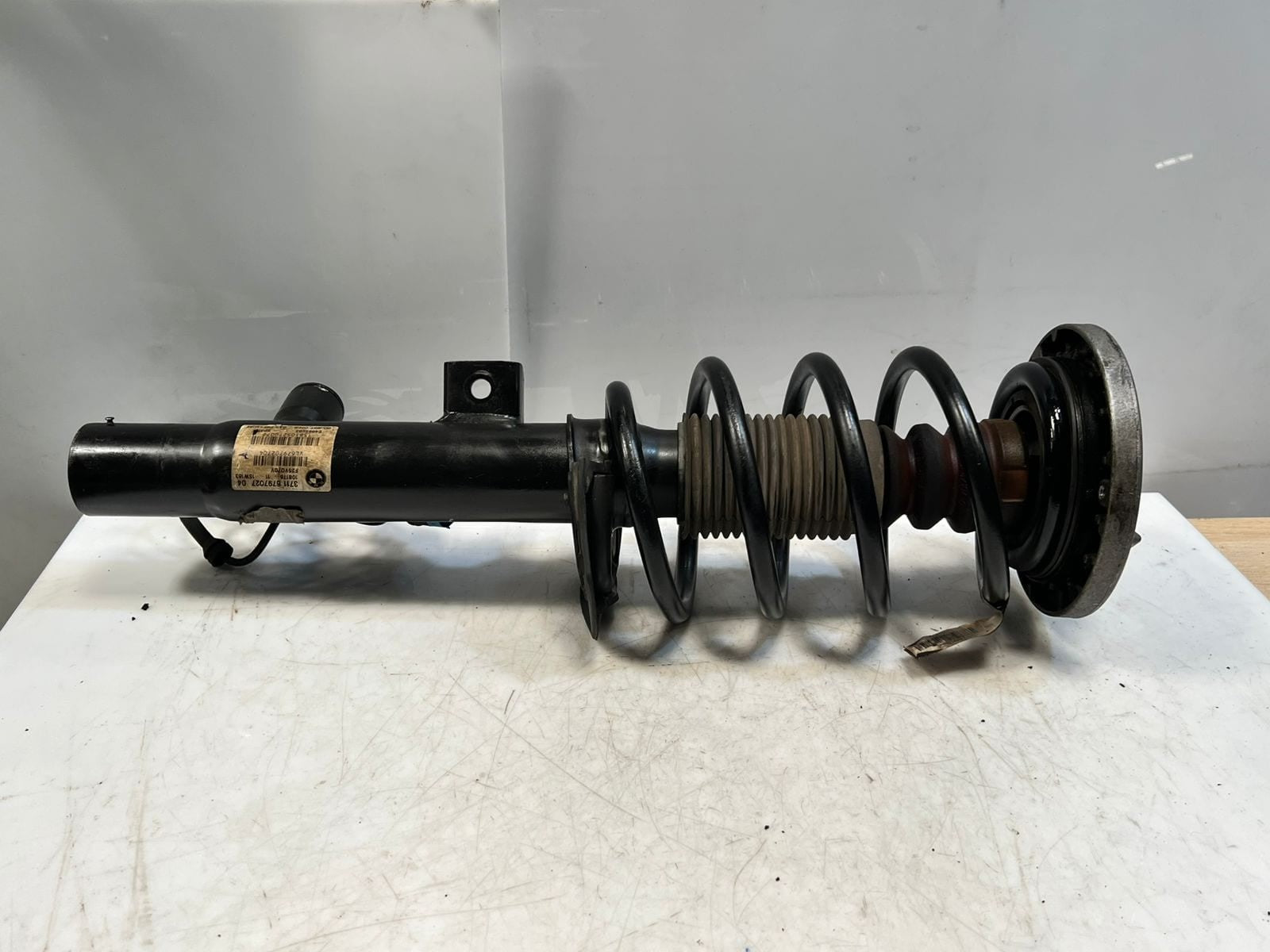 2010-2017 BMW X3 F25 and X4 F26 Front Left Strut Shock Absorber 6797027 OEM