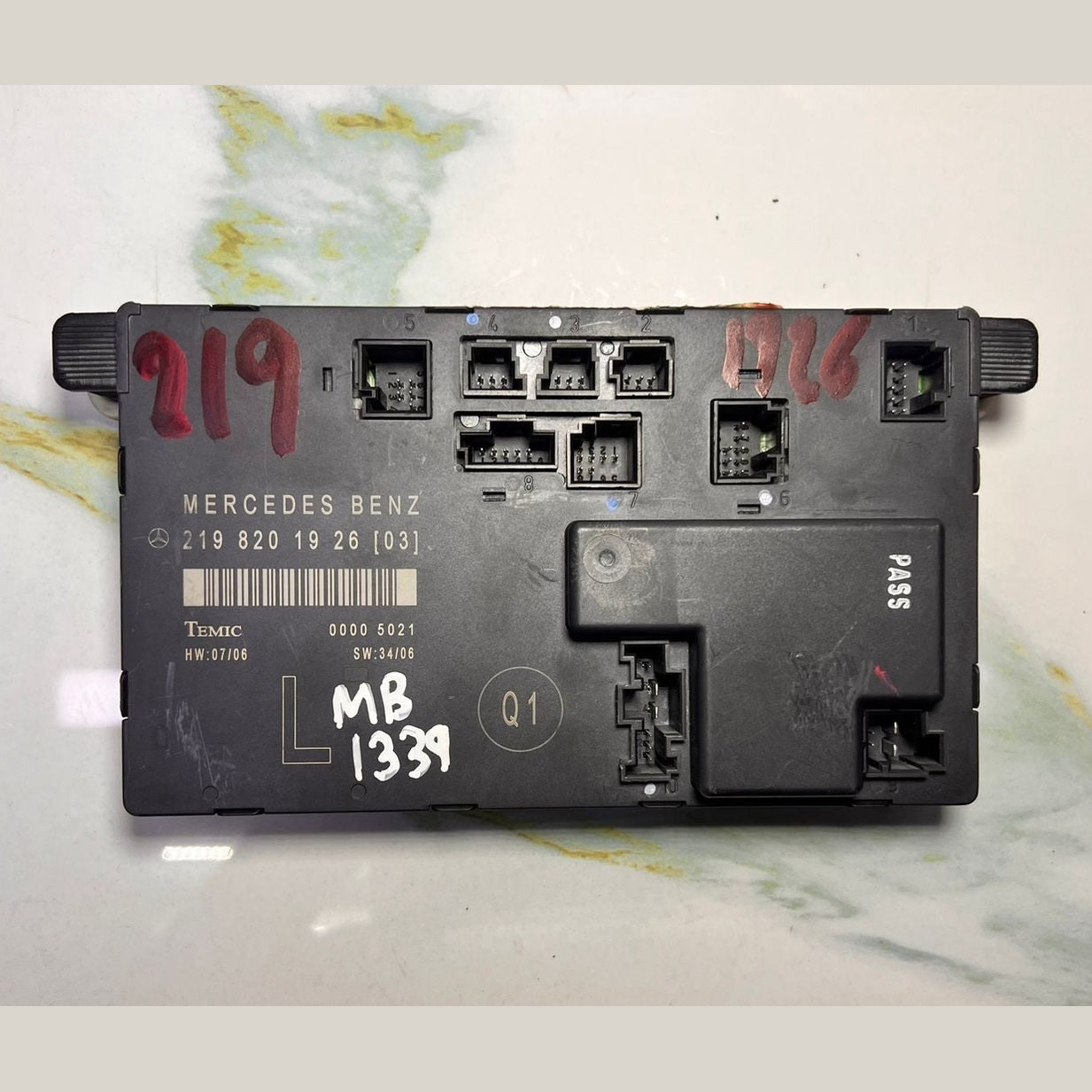 2006-2011 Mercedes-Benz CLS500 Door Control Module 219 8201926 W219 CLS Class