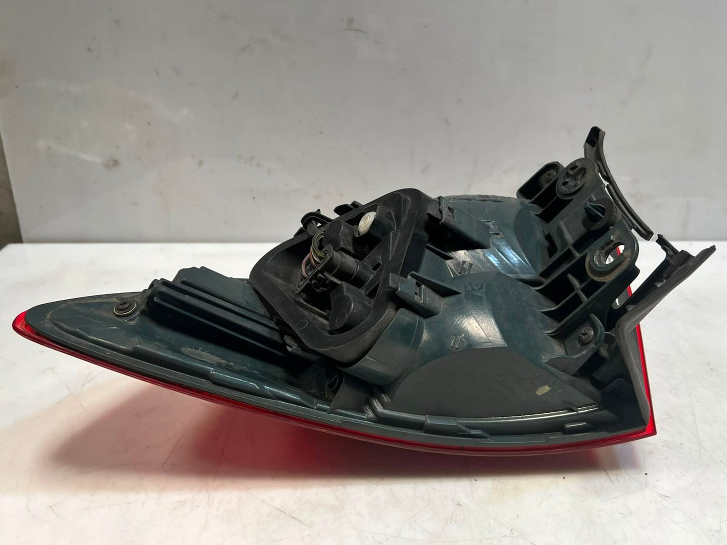 BMW 3 Series F31 Rear Tail Light Lamp Left Outer Rear LCI 7259901 OEM