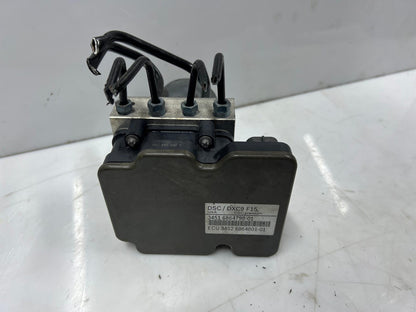 2014-2018 BMW F15 X5 and F16 X6 35iX Abs DIsc Brake Pump Control Module 6864798