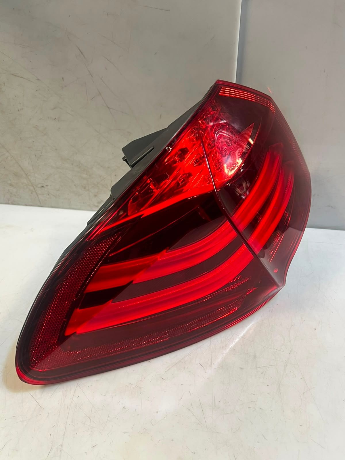 BMW 5 Gran Turismo F07 Rear Left Taillight LED Rear Left BACK LIGHT 7306165 OEM