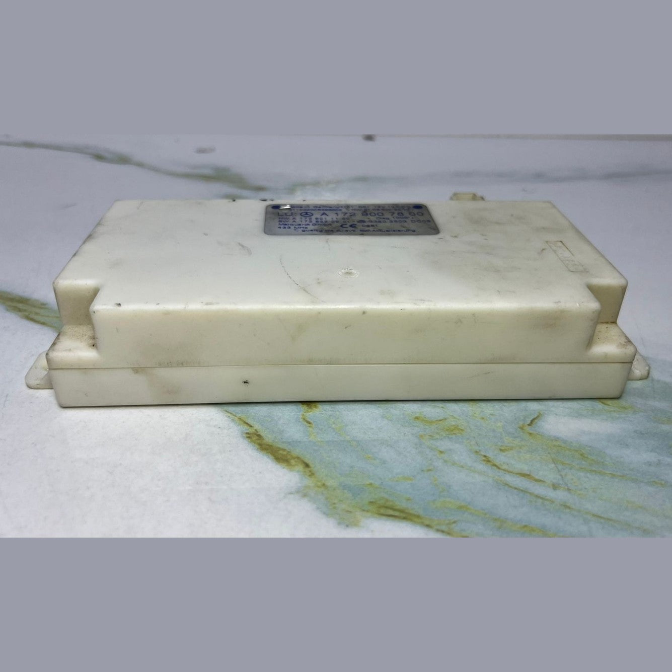 Mercedes R172 SLK350 CLS550 Keyless Go Entry Control Module A172 9007800 OEM