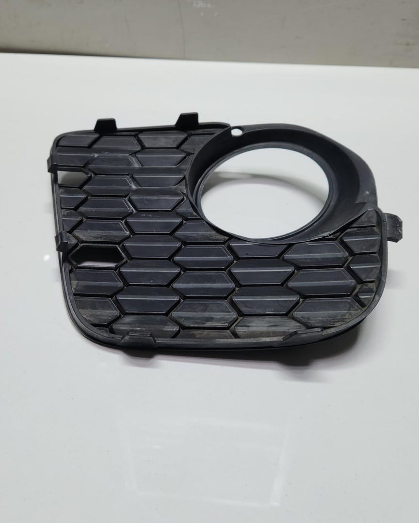 2009-2013 BMW X5 Front Bumper Fog Light Grille 8048022 E70 OEM