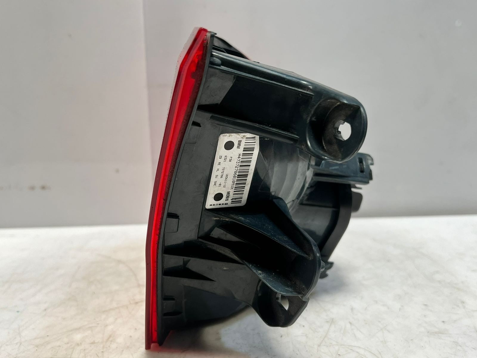 2012-2016 BMW 328i 3 Series F30 F35 F80 Right Outer Rear Tail Light 7372786 OEM