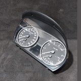 BMW 3 E90 E91  SPEEDOMETER / INSTRUMENT CLUSTER - 9242344