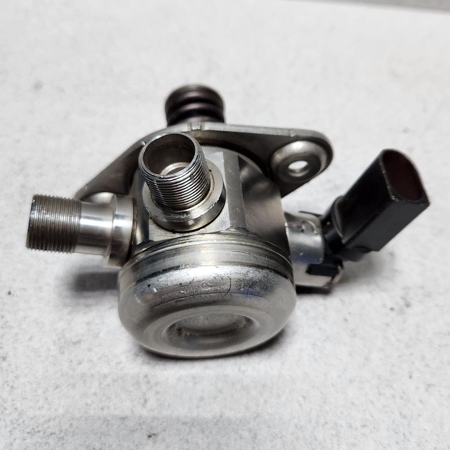 2020 Mercedes-Benz GLE350 High Pressure Fuel Pump A2640701200 GLE350 E350 W205