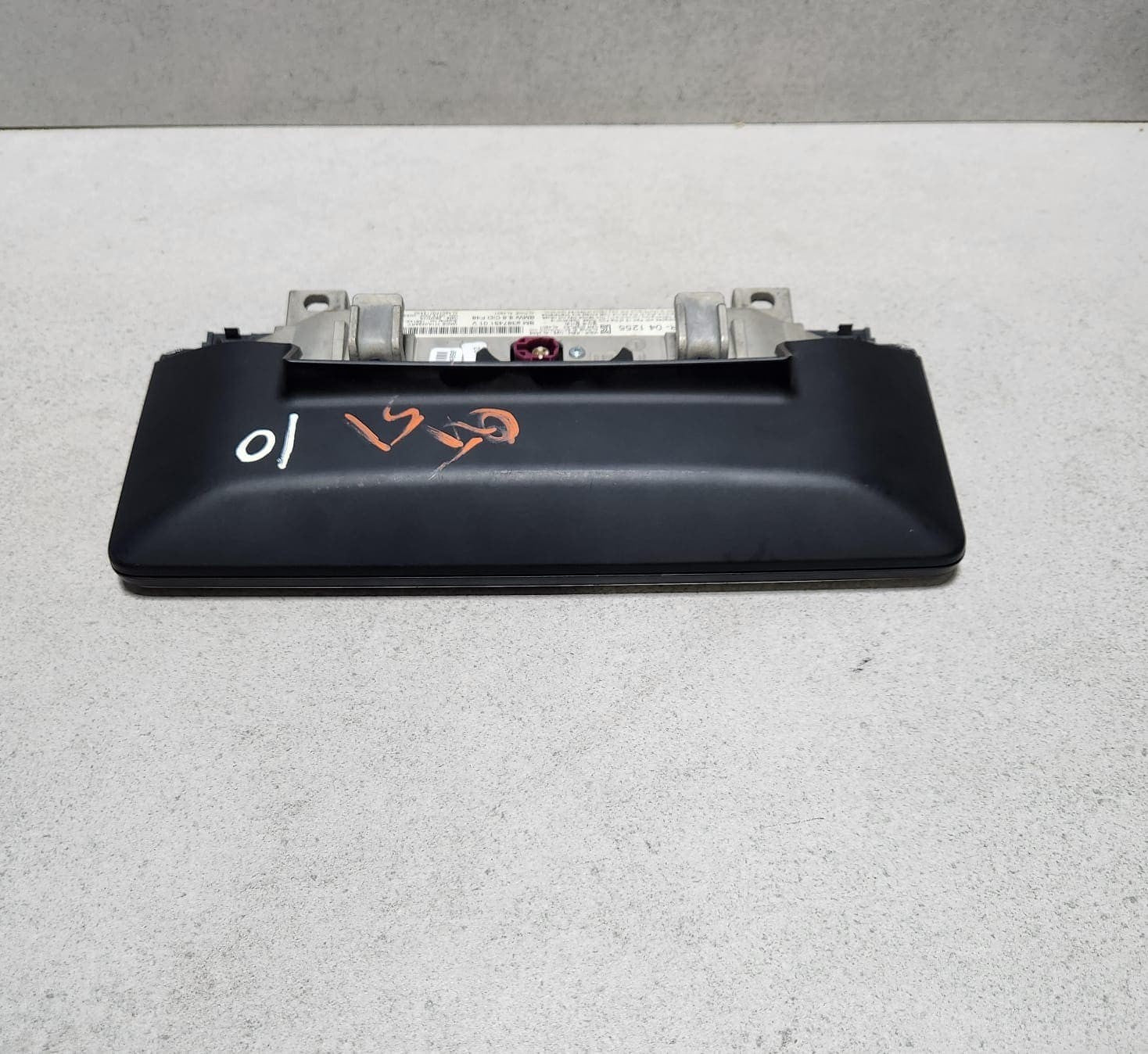2016-2019 BMW X1 Central Information Display Screen 9387451 X1 F48