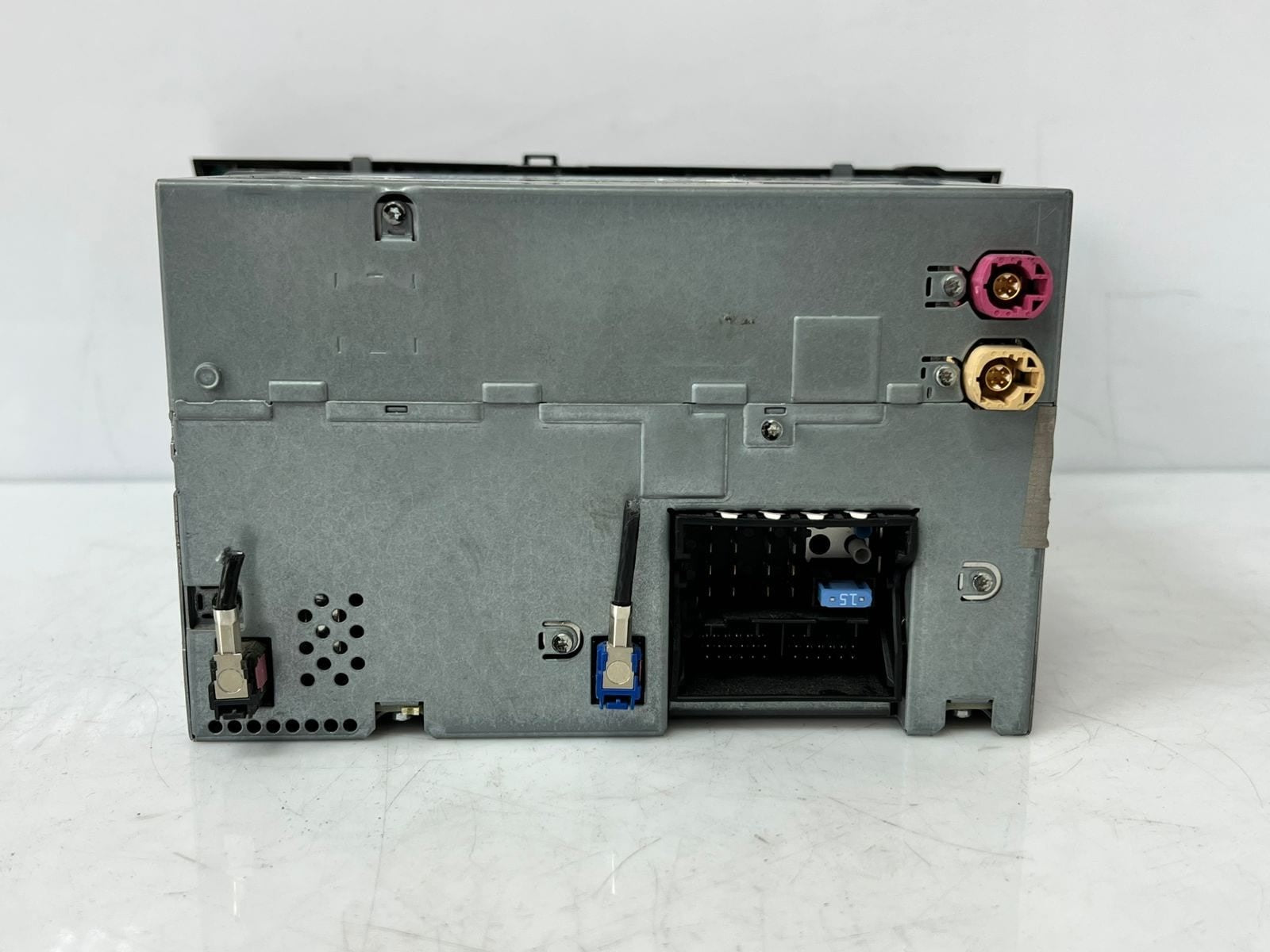 2010-2013 BMW X5 Navigation System 9218355 E70 X5 and E71 X6