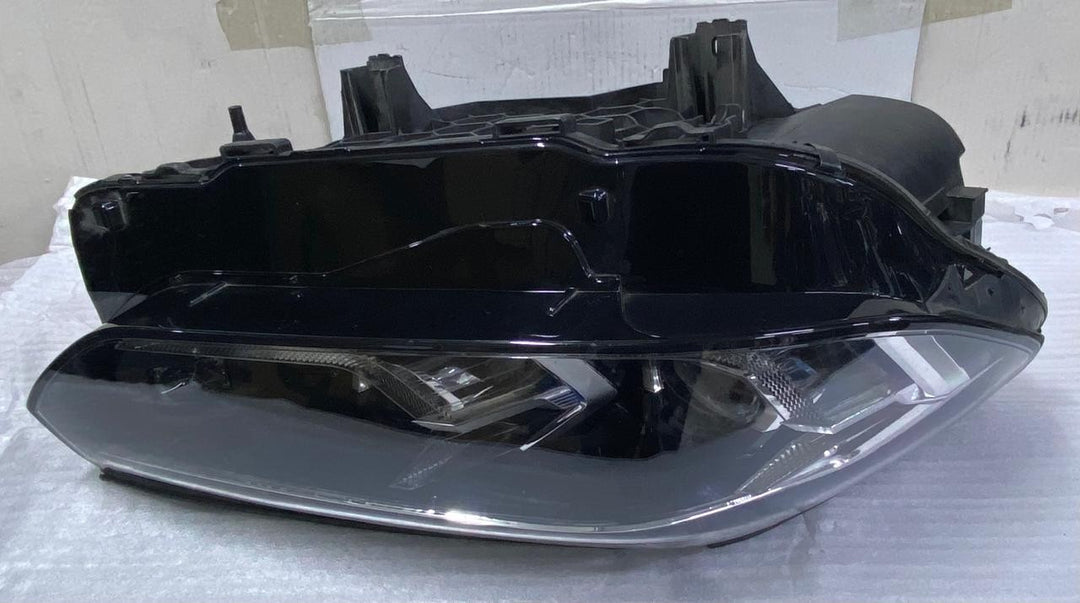 OEM BMW X3 X4 G01 G02 Right Side LED Headlight 5A29226 LHD Without module