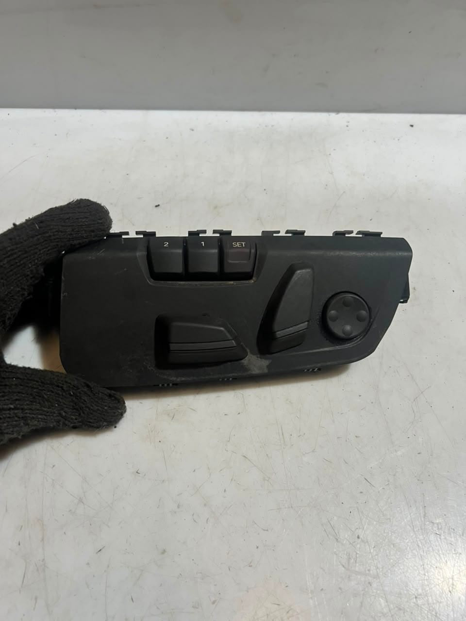 2017 BMW F25 X3 F30 F31 F35 3 Series 435i LEFT Seat Control Switch 9359831