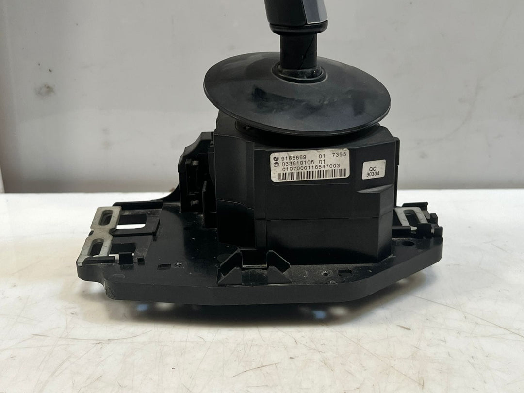 BMW 5 Series E60 and E61 Gear Shifter Selector Automatic 9165669 OEM