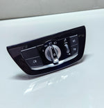 Bild in die Galerieansicht laden, 2019 BMW 530i Headlight Control Switch Panel 9472969 5 Series G30 and G31 OEM