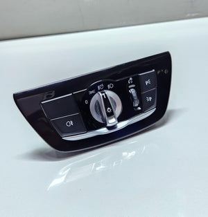 2019 BMW 530i Headlight Control Switch Panel 9472969 5 Series G30 and G31 OEM