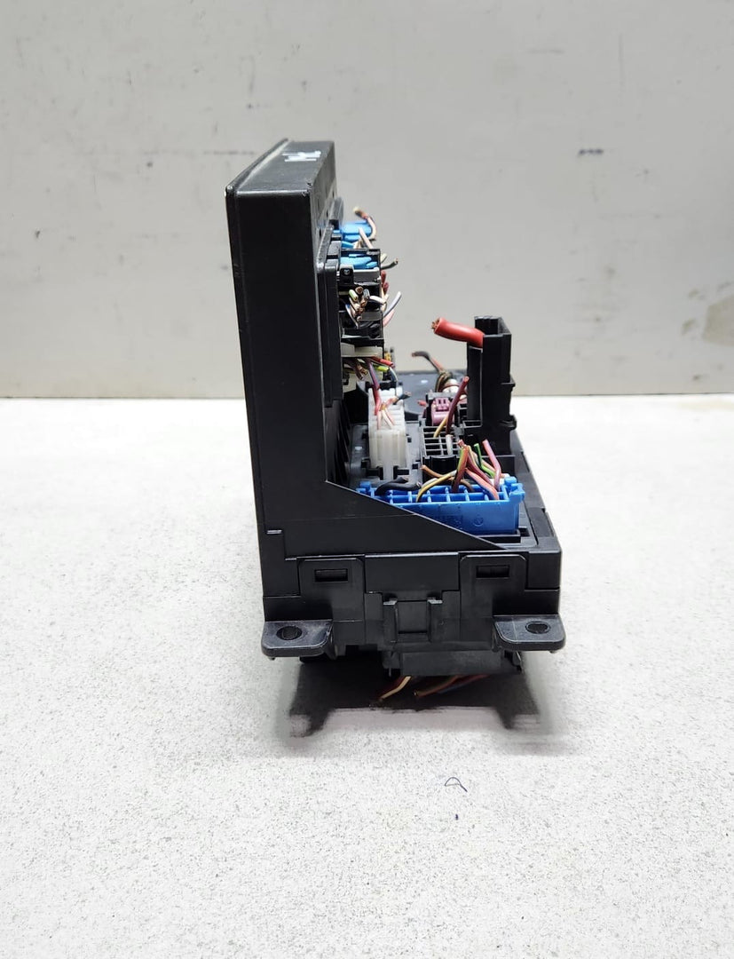 2006-2011 Mercedes-Benz E350 Fuse Relay Box 2115457401 OEM