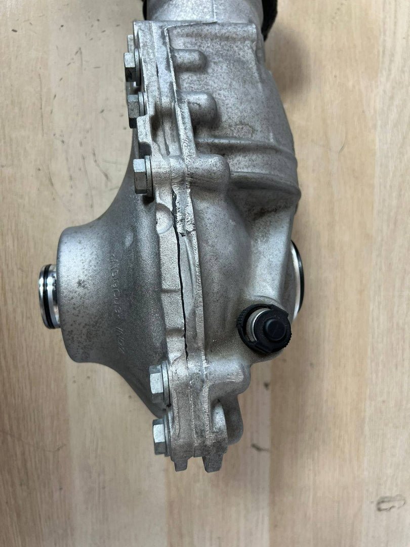 BMW Front Differential 8623110 2.81 ratio for BMW F22 F30 F32 F36 F25 F26 F02