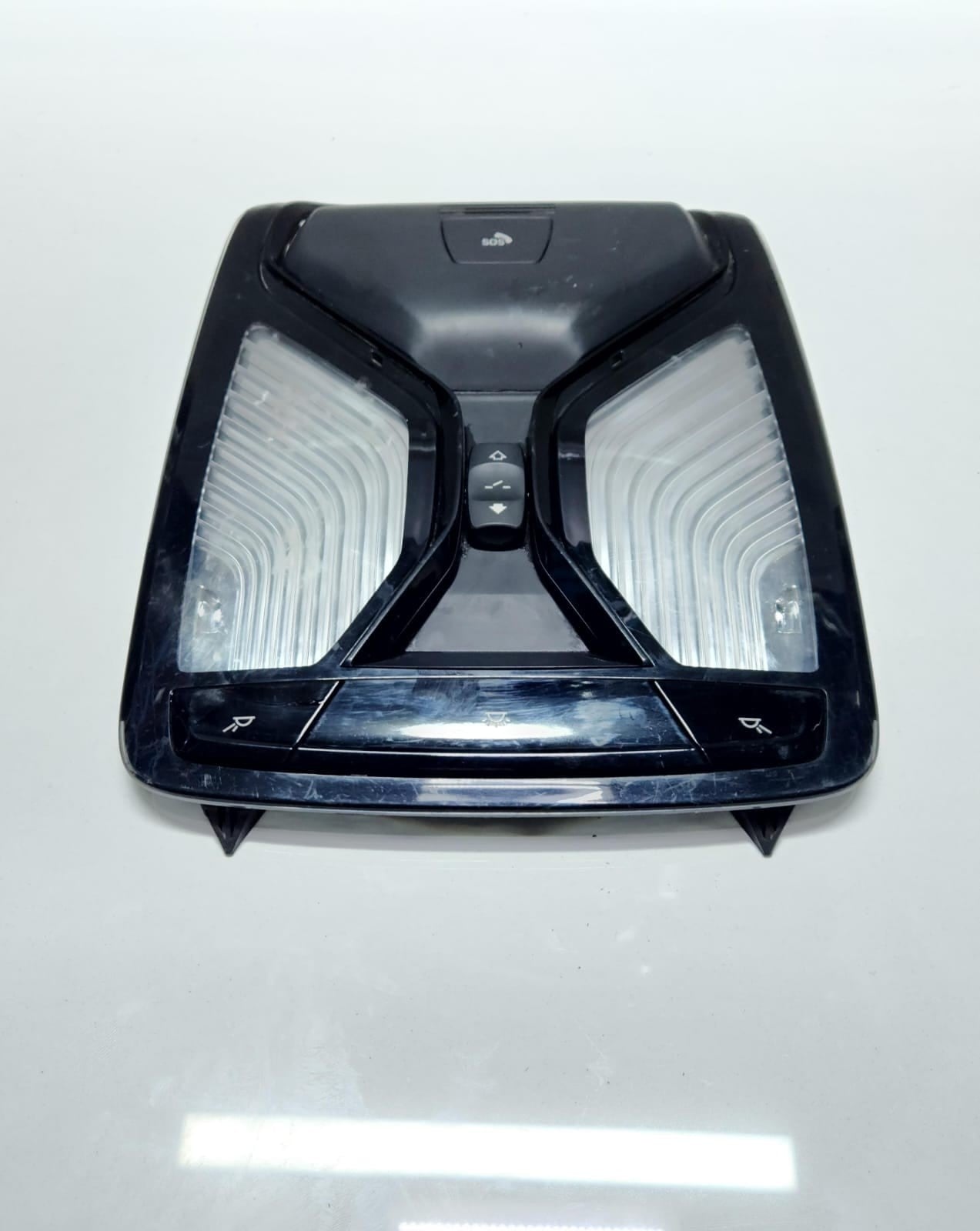 18-20 BMW 530e Roof Overhead Reading Dome Light 7937922 5 Series G30 G31 G38 OEM