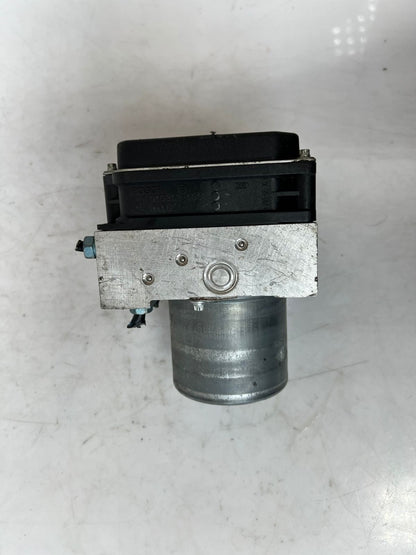 2012-2015 BMW X1 E84 Anti-Lock Brake System ABS PUMP Module 6860216 OEM