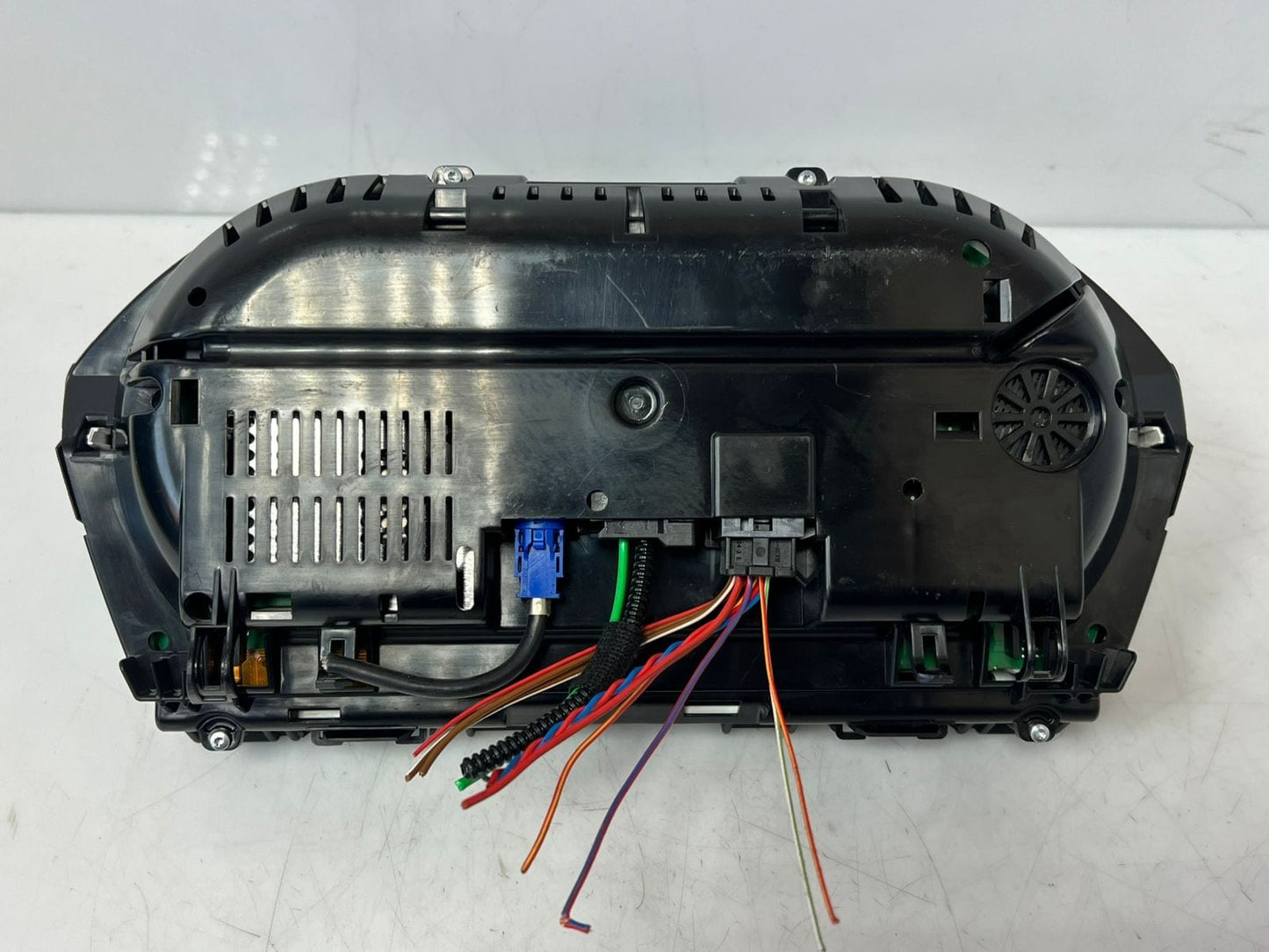 BMW 1 Series F52 sedan SPEEDOMETER Instrument Cluster 6843095 OEM