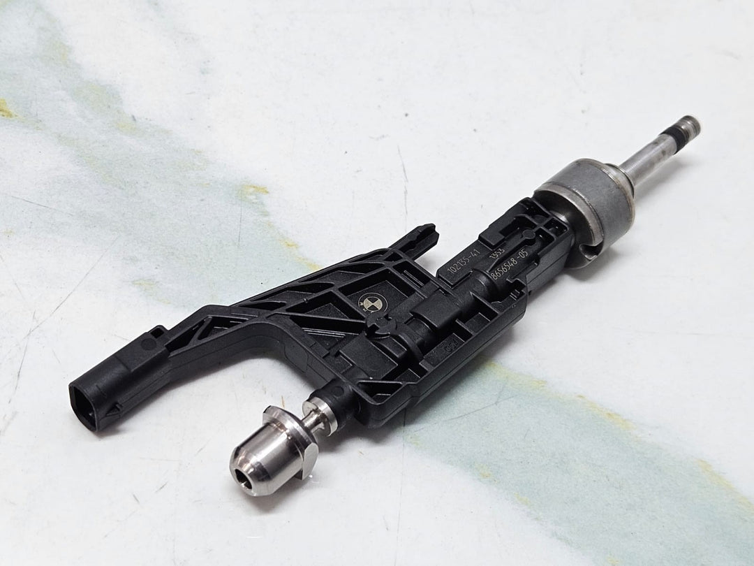 BMW Petrol Engine B46 B48 Fuel Injector Petrol 8656548 OEM Single Piece