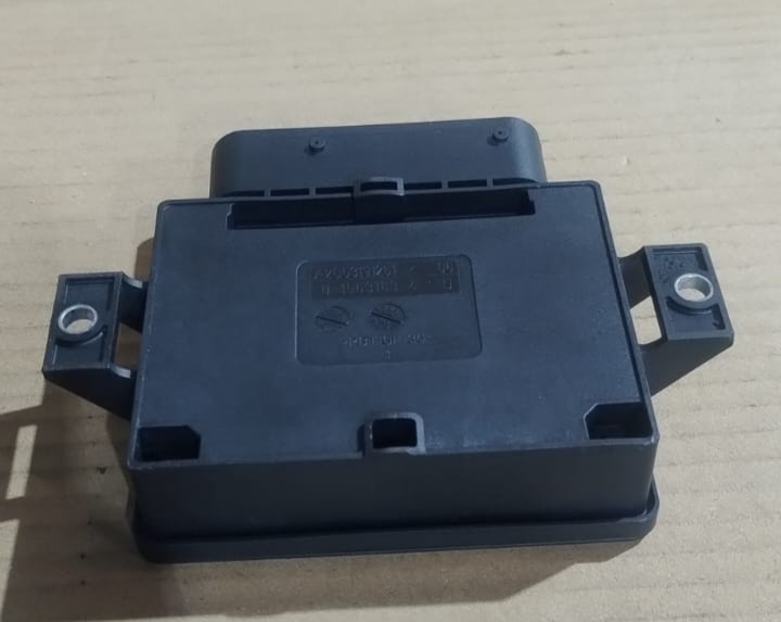 BMW F06 F10 F11 F12 F13 F25 X3 EMF ELECTRONIC PARKING BRAKE MODULE 6863277