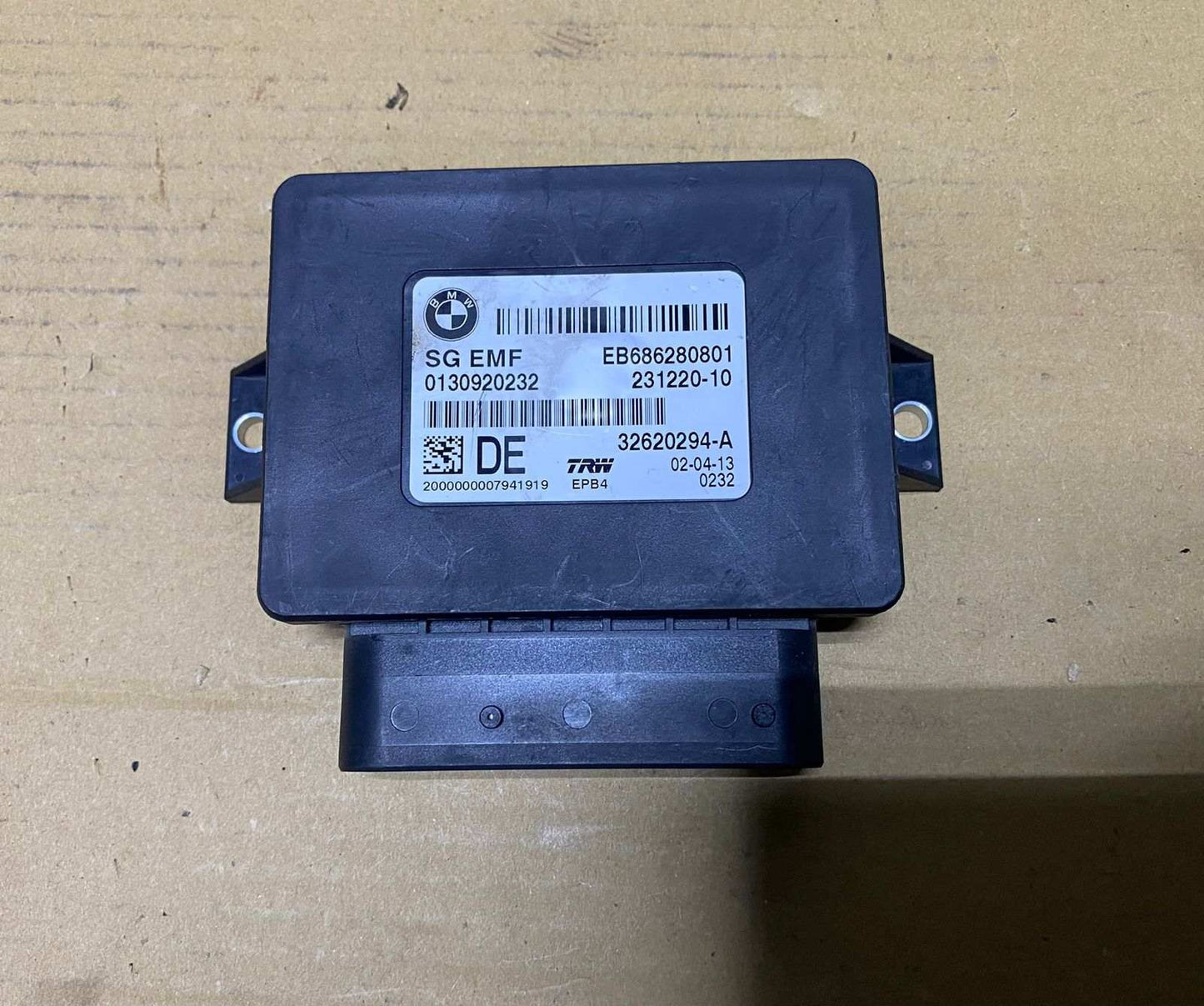 2010-2017 BMW X3 Electric Parking Brake Control Module 6862808 F10, F11, F12, F1
