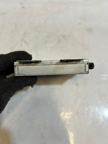 Mercedes-Benz Media W204 ML GL W251 V251 R ML GL CLASS Interface A2048708026