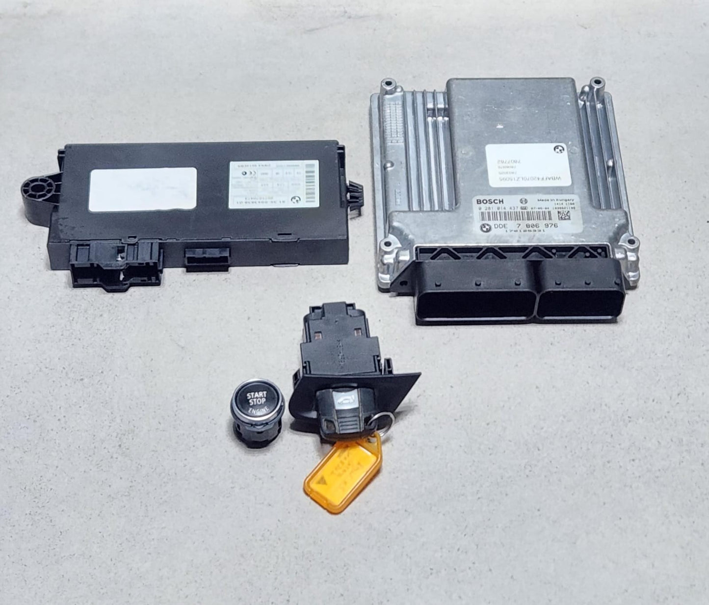 2007-2008 BMW X5 E70 DIESEL 3.0D M57 Engine Control Unit 7806976 X5 E70