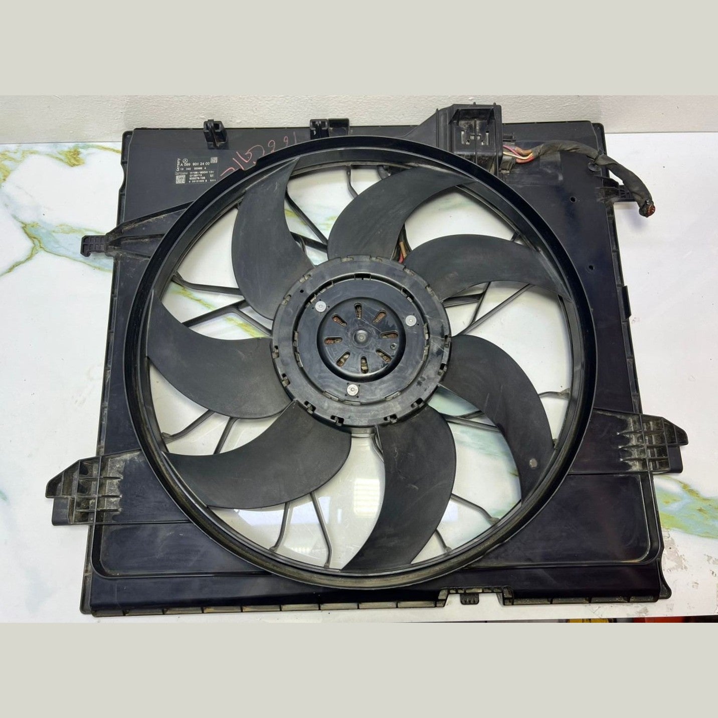 Mercedes-Benz Engine Cooling Fan Assembly A 099 906 24 00