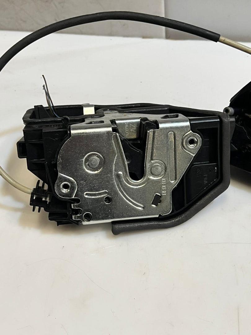 2012-2016 BMW 328i F10 X1 X3 X5 X6 Rear RIGHT Door Lock Actuator 7229460 OEM