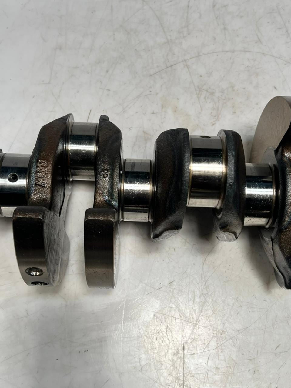 BMW B38 / B38B15A - 1.5L F20 F21 F22 F30 F31 F32 F48 Crankshaft 7642032 OEM