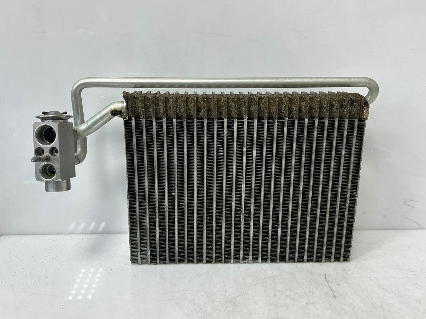 BMW 3 Series E93 Air Conditioning Evaporator 9104002 RHD OEM