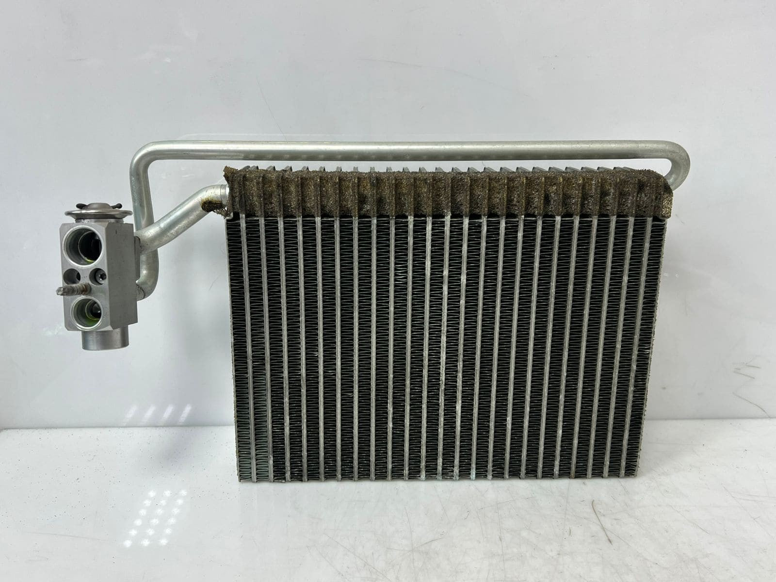 BMW 3 Series E93 Air Conditioning Evaporator 9104002 RHD OEM