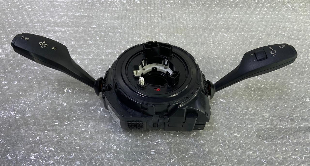 OEM BMW 328I XDRIVE F30 STEERING RING MULTIFUNCTION CONTROL SWITCH 9351140
