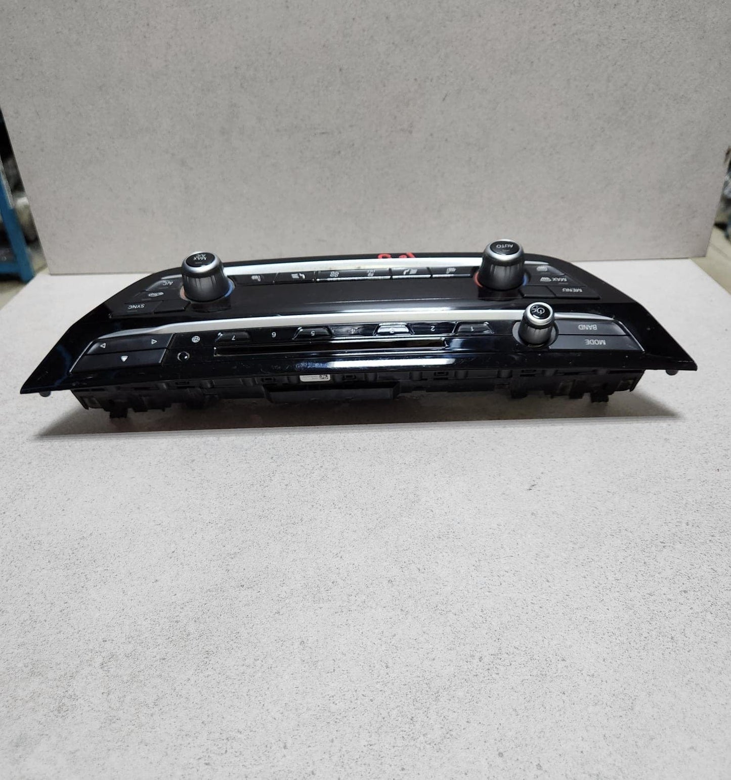 2018-2023 BMW X3 Climate Control Unit 7951989