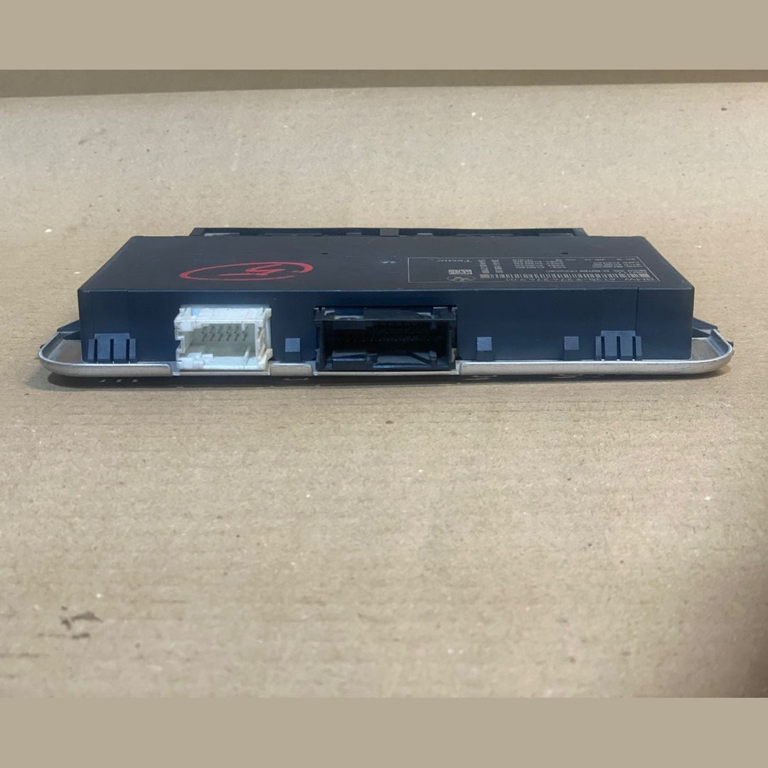 2014-2016 BMW X3 Footwell Light Control Module 9345378 -F25 and X4 F26.