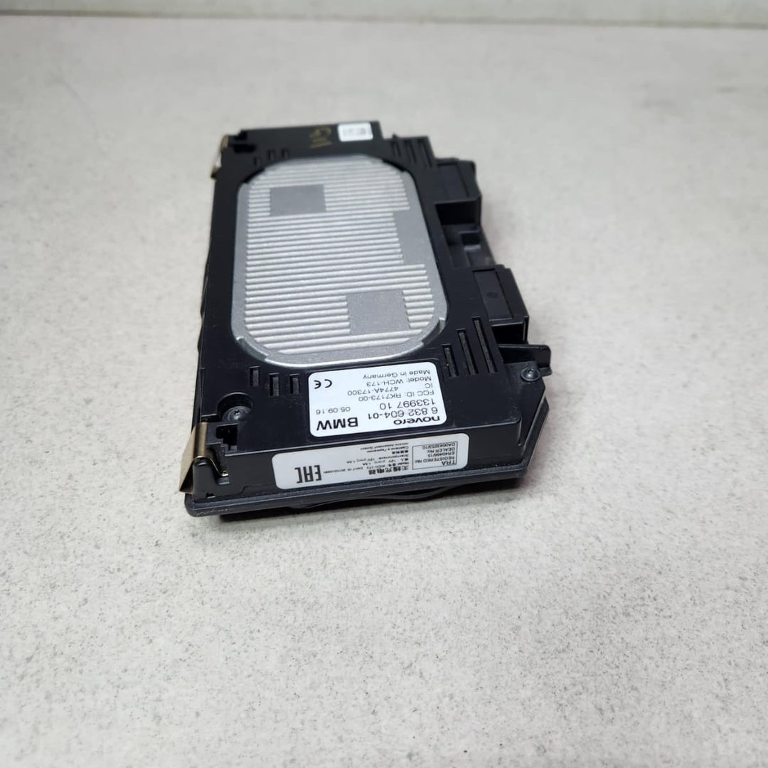 BMW 740d Wireless Charging Device 6832604 7 Series G11 G12 