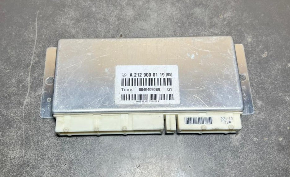 10-14 Mercedes W212 E-Class Air Airmatic Suspension Control Module A212 9000119