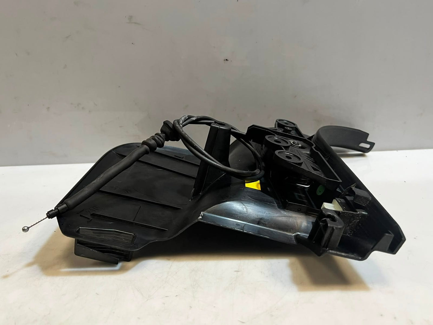 BMW 1 2 Series F20 F22 F23 A Pillar Lower Cover Trim Driver Side Right 7221902