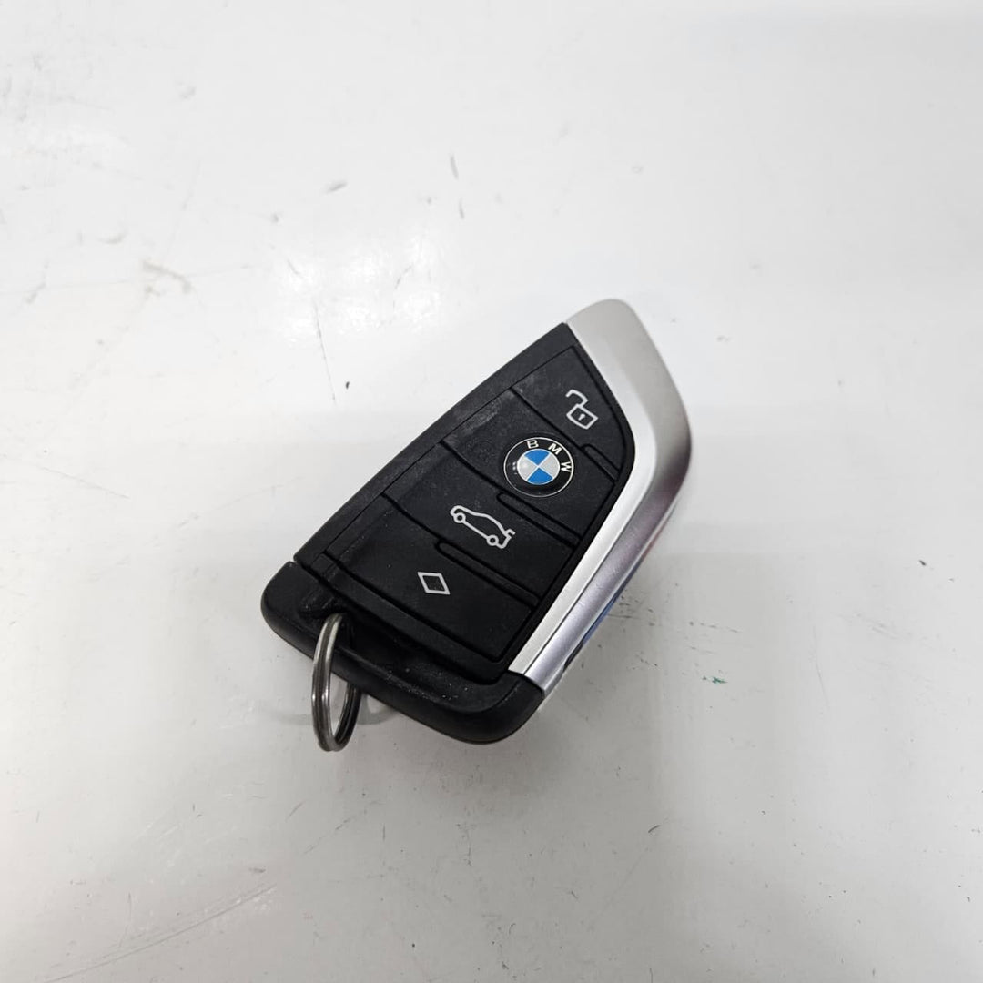 5A57781-2023 BMW X3 330i B48 Engine Control Module ECM DME Key Set