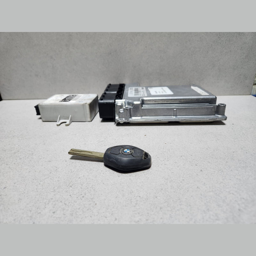 2005-2008 BMW X3 Engine Control Unit 7801217 X3 3.0D E83 M57D30T2
