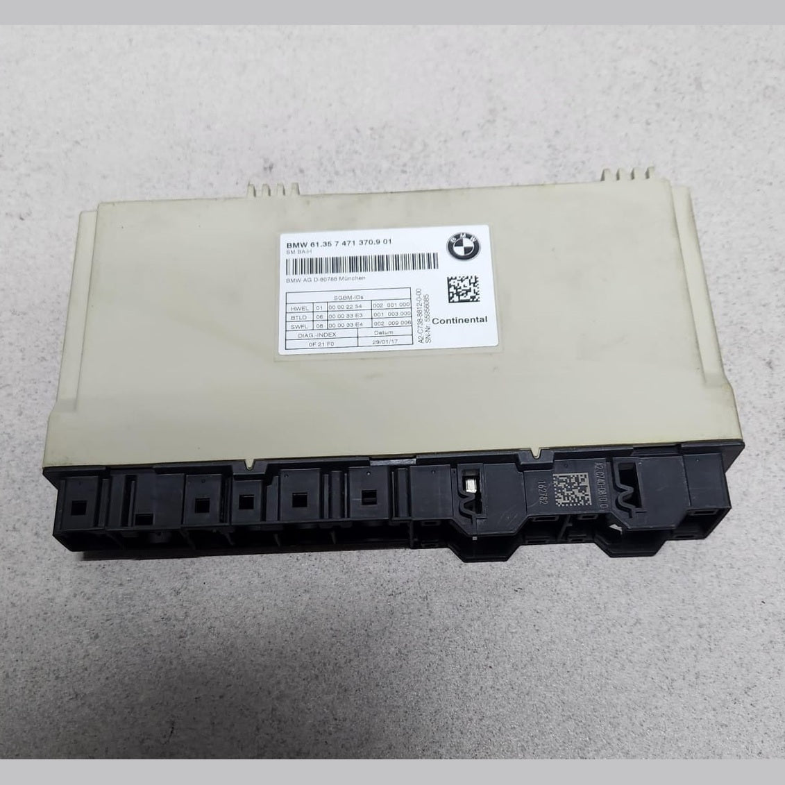 2017-2019 BMW 530i Front Memory Seat Control Module 7471370 G30 G31 G32 G11 G12